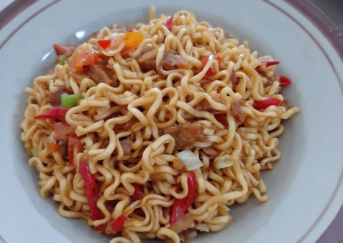 Resep memasak 325. Indomie Goreng Pedas yang istimewa