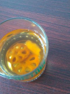 Hình của món Trà củ sen.