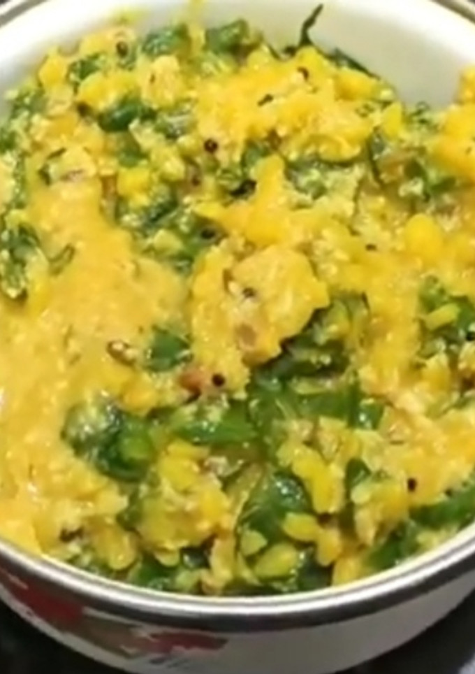 முள்ளங்கி கீரை கூட்டு செய்முறை முக்கிய புகைப்படம்