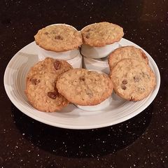A picture of Toffee Oatmeal Cookies.
