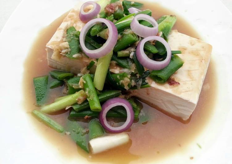 Step-by-Step Guide to Prepare Homemade Tofu And Sugar Snow Pea