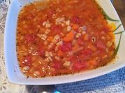 Une photo de soupe haricots