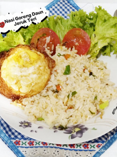Foto resep Nasi Goreng Daun Jeruk Teri