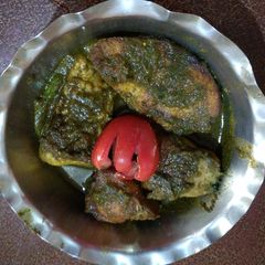 A picture of Green fish.