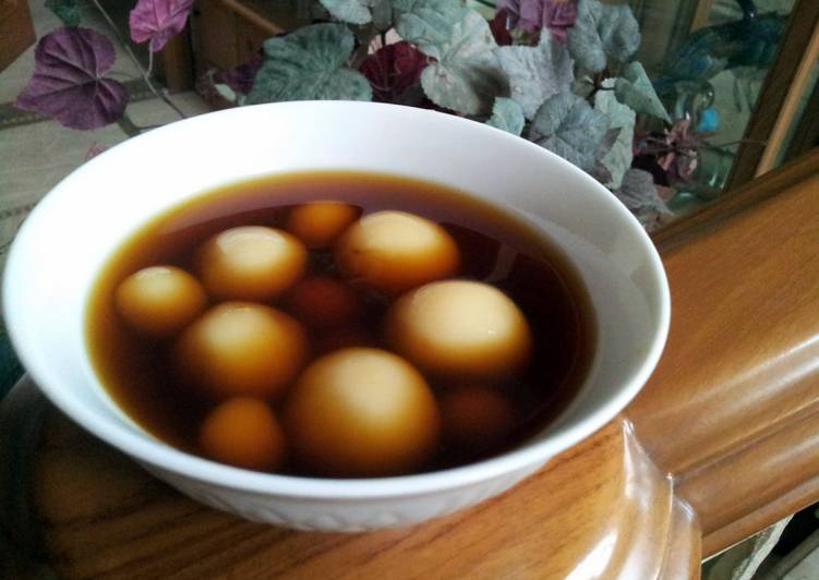 How to Prepare Homemade Wedang Ronde Jahe - Traditional Dumplings with Ginger Broth
