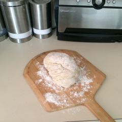 A picture of Pizza Dough.