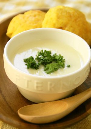 A picture of Seasonal Deliciousness Cauliflower Potage.