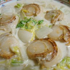 A picture of Simple and Warming Chinese Cabbage and Clam Cream Stew.