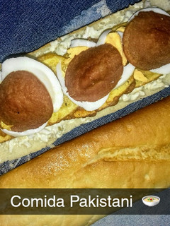 Una foto de El bocadillo con Mortadela frita