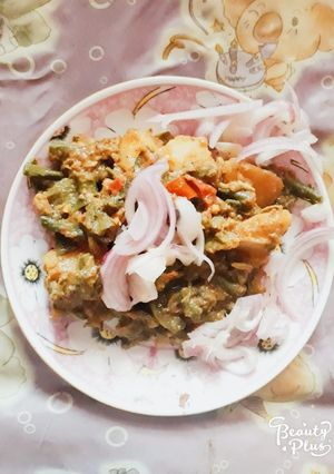 A picture of Barbatti aalu ki sabji.