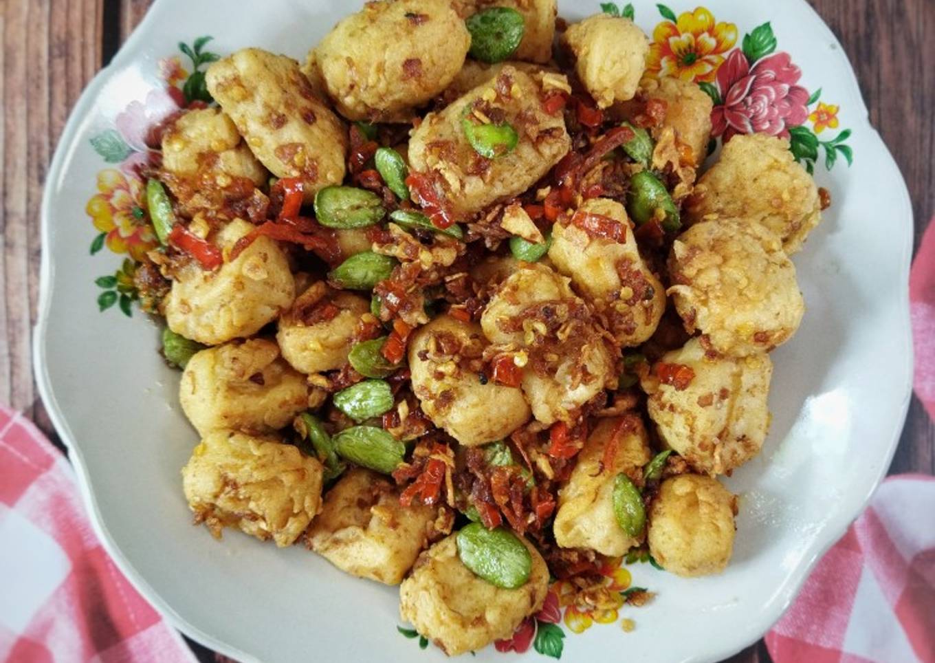 Tahu Crispy Cabe Garam + Pete