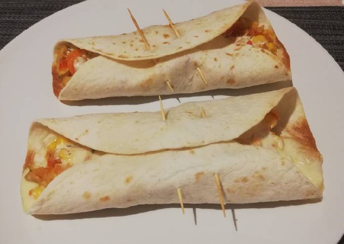 Burrito de pollo Receta de Toi En La Cocina - Cookpad
