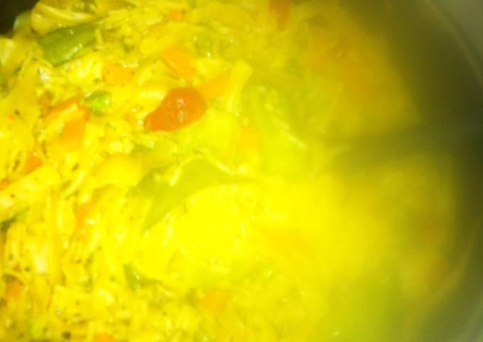 Simple Way to Prepare Jamie Oliver Creamy Garlic And Herb Veggie Pasta Pot
