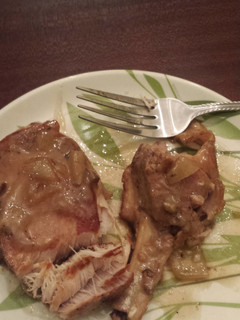 A picture of Pork chops & gravy.
