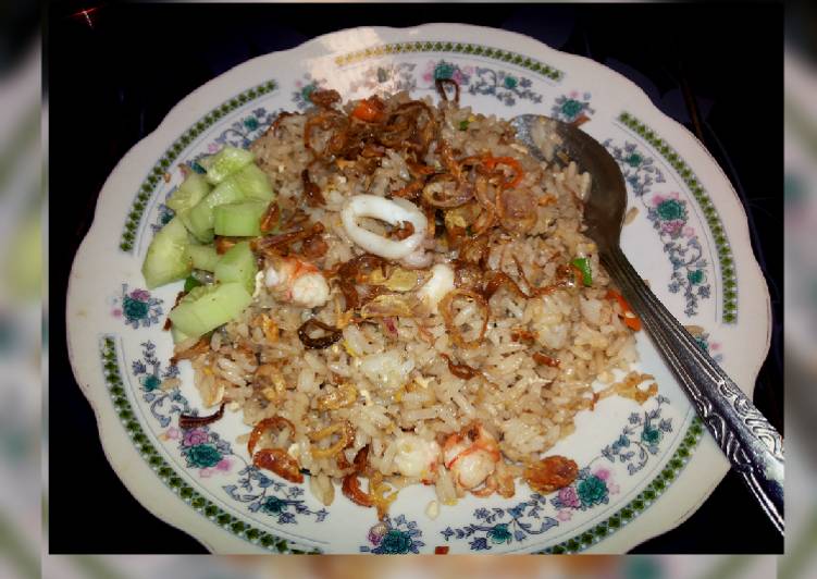 Resep Nasi goreng seafood (oriental) Lezat