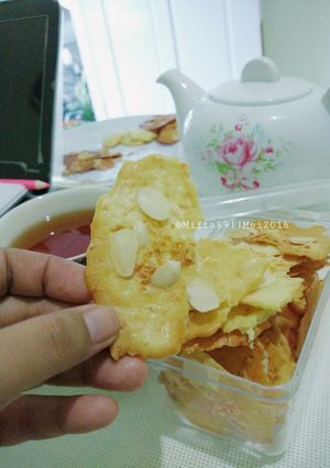 Foto resep Almond Crispy Cookies