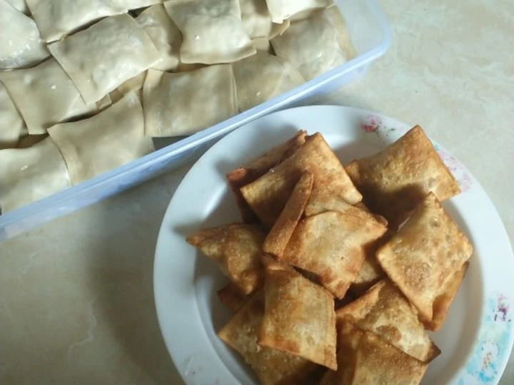 Cara Mudah Membuat Resep  Pangsit goreng isi yang Lezat Sekali, Enak Banget