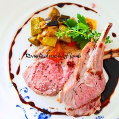 A picture of Roasted Rack of Lamb with Balsamic Sauce.