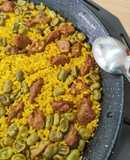 Arroz con pinchitos y habas