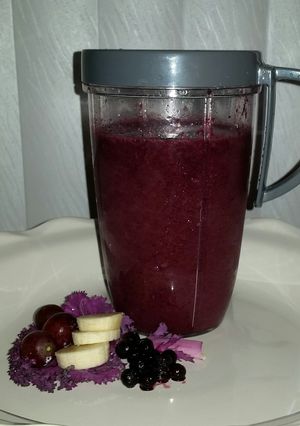A picture of Purple Bomber Smoothie.