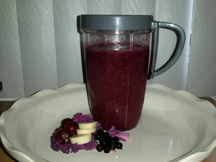 Easy Steps to Prepare Recipe Purple Bomber Smoothie that is  Makes Drooling, Can Spoil the Tongue}
