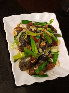 椒鹽皮蛋~下酒菜 的食譜成品照片