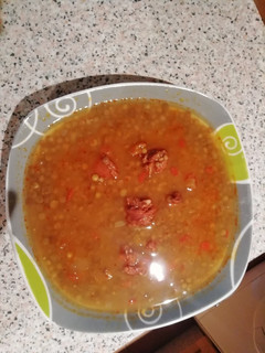 Una foto de Lentejas con chorizo a mi manera