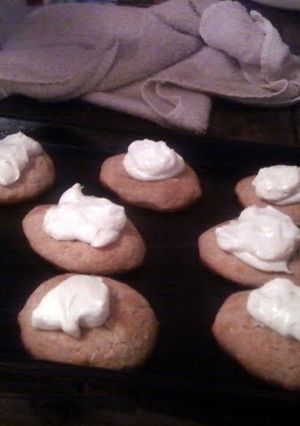 A picture of Cinnamon Biscuits.