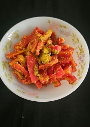 A picture of Instant Carrot Pickle.