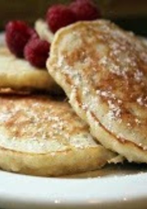 A picture of Cinnamon Oatmeal Pancakes.