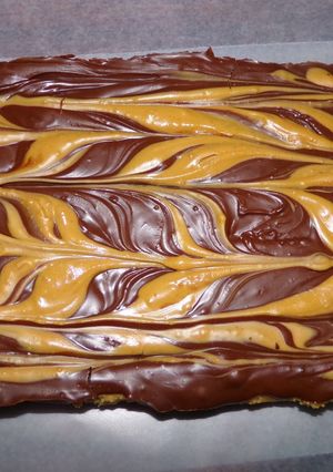 A picture of No-Bake Reese’s Peanut Butter Bars.