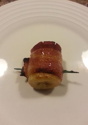 A picture of Bacon Wrapped Bananas.