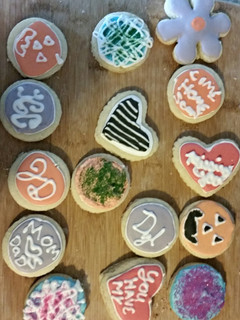 A picture of Royal icing*hardening icing.