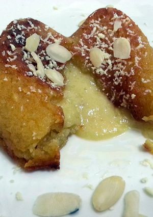 A picture of White Chocolate Lava / Eggless.