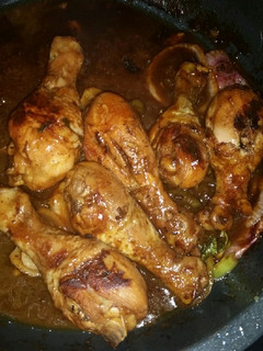 Una foto de Pollo guisado