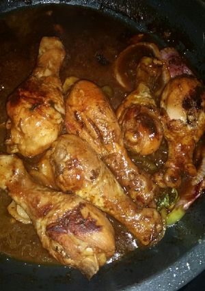 Una foto de Pollo guisado