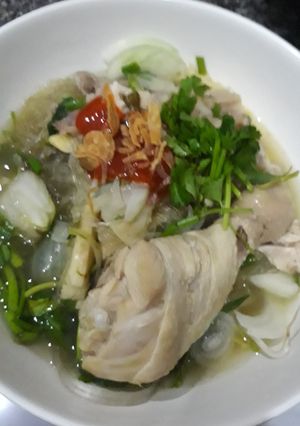 Hình của món Gà nấu miến 🍜🐔😍.