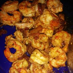 A picture of Chile garlic shrimp.