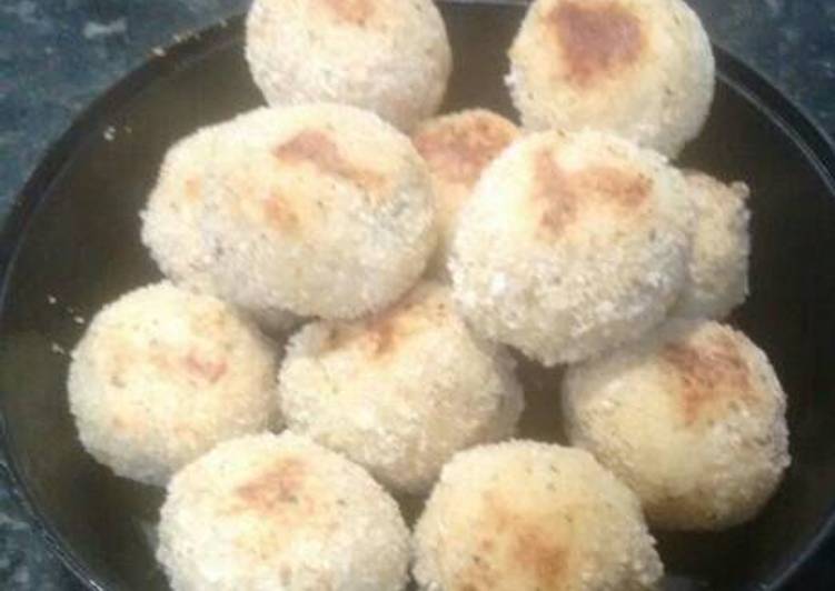 Bolas de arroz rellenas
