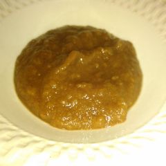 A picture of Easy homemade applesauce.