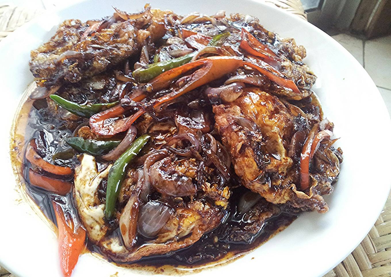 Sweet sour soy sauce egg (telur masak kicap)