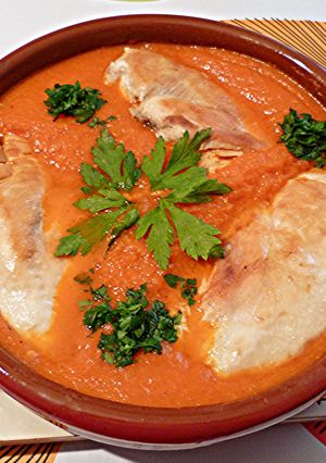 A picture of Delicious Chicken in Veggie Sauce.