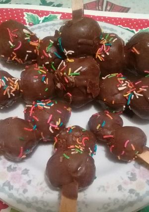 Una foto de Fresas bañadas en chocolate 🍓🍫