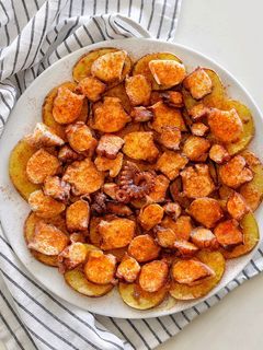 Una foto de Pulpo 🐙 la Gallega con Patatas al horno