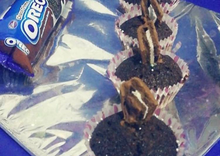 Step-by-Step Guide to Prepare Quick Oreo Muffins