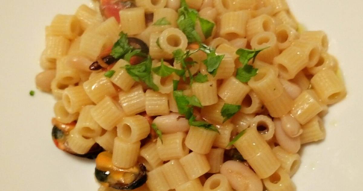 Pasta fagioli e cozze Recipe by Miss Fluffy's Cooking (Angie's Italian  Cooking) - Cookpad