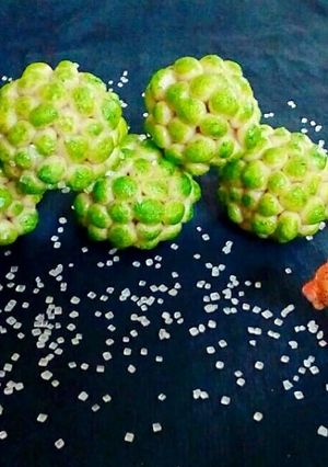 शिताफल मिठाई (sitafal mithai recipe in Hindi) रेसिपी मुख्य फोटो