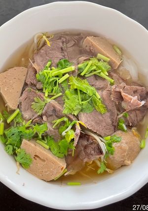 Hình của món Phở bò giản tiện.