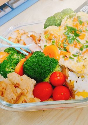 香煎奶油檸檬大蝦愛心便當🍱 的食譜成品照片