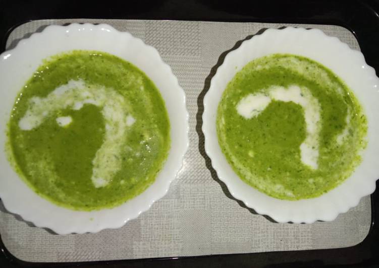 Simple Way to Make Favorite Spinach Soup